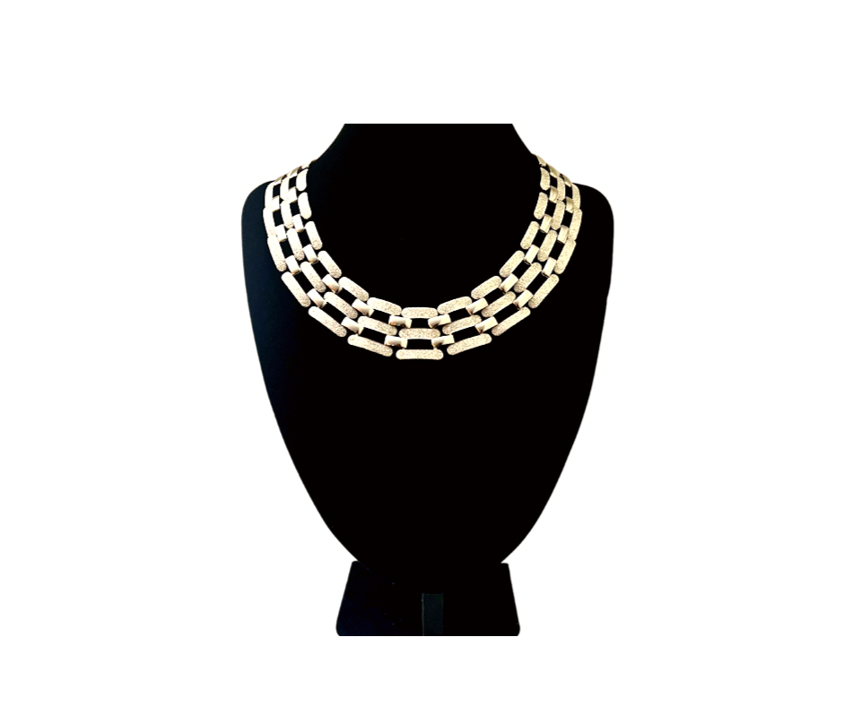 Gold Metal Link Choker